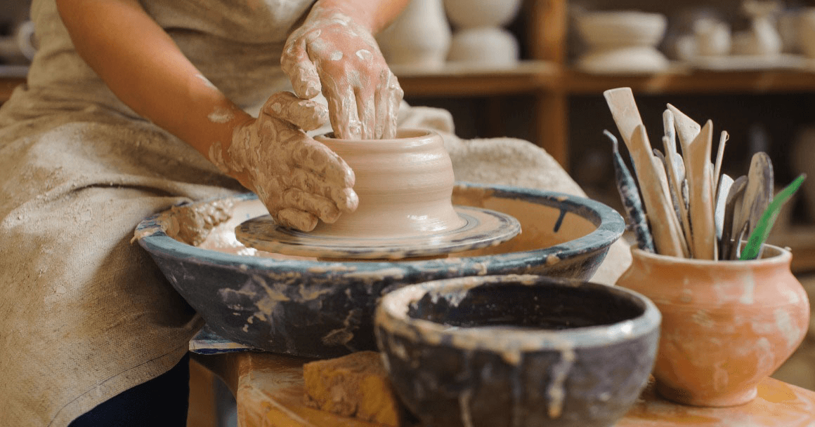 Quelle est la différence entre la céramique et la porcelaine