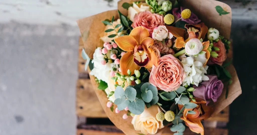 Découvrez les gestes simples pour conserver un bouquet de fleurs coupées plus longtemps